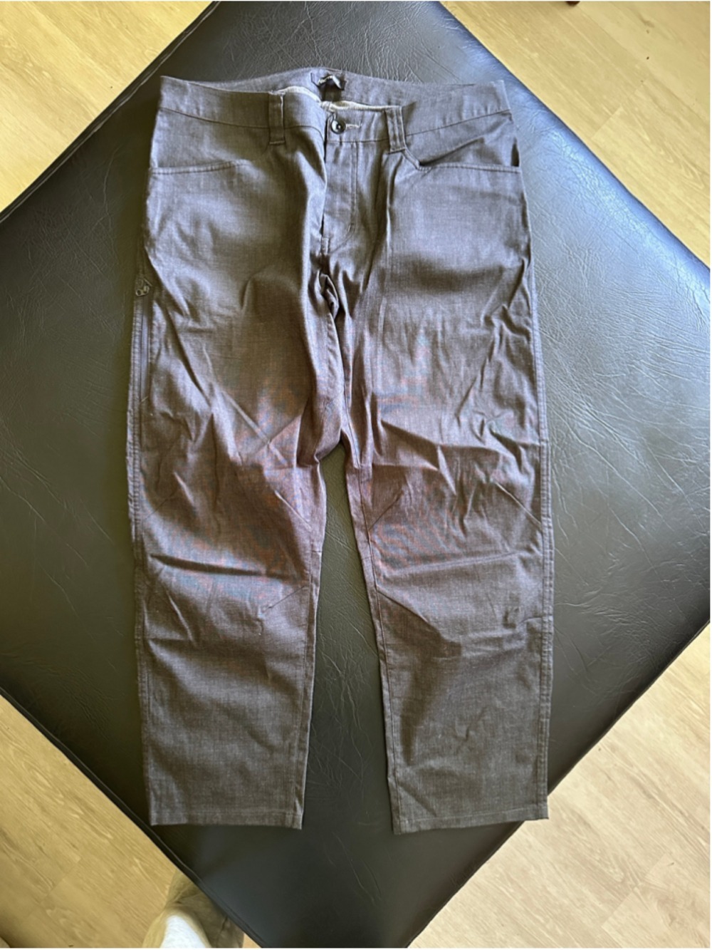Arc'teryx Men's Size 36 Charcoal Performance Travel Pants Stretch Outdoor - Picture 2 of 6